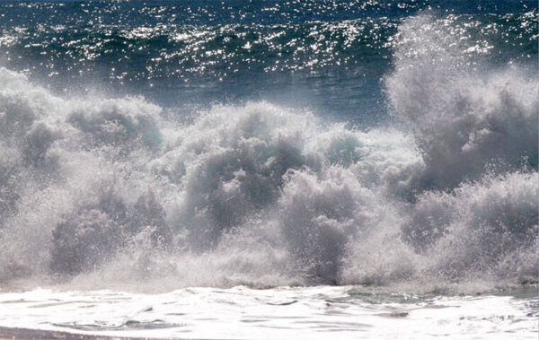 Rising surf along most north, west shores prompts advisory