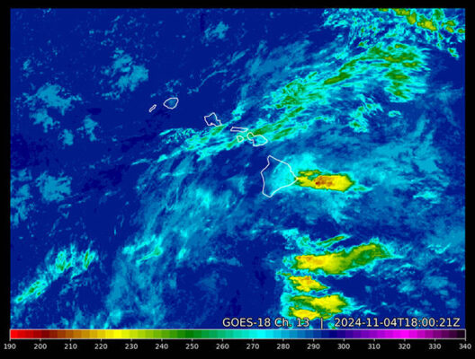 Flood warning covers Hawaii island as heavy rains persist