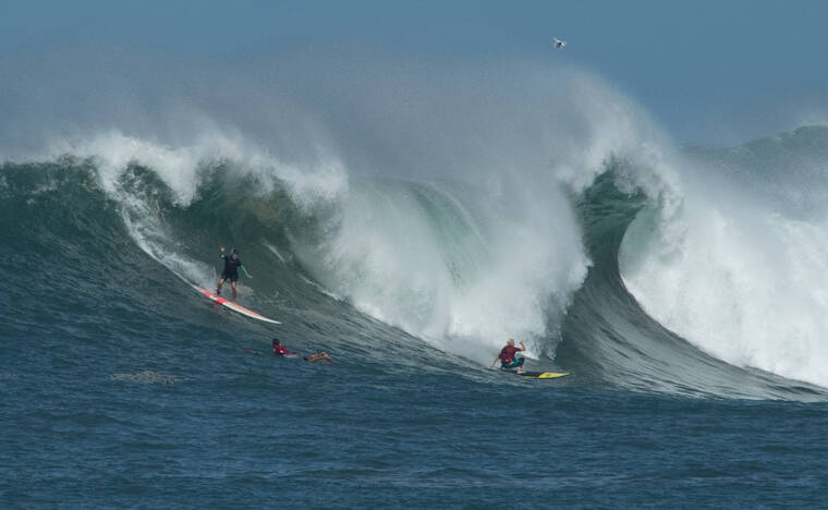 High surf warning extended for most north and west shores